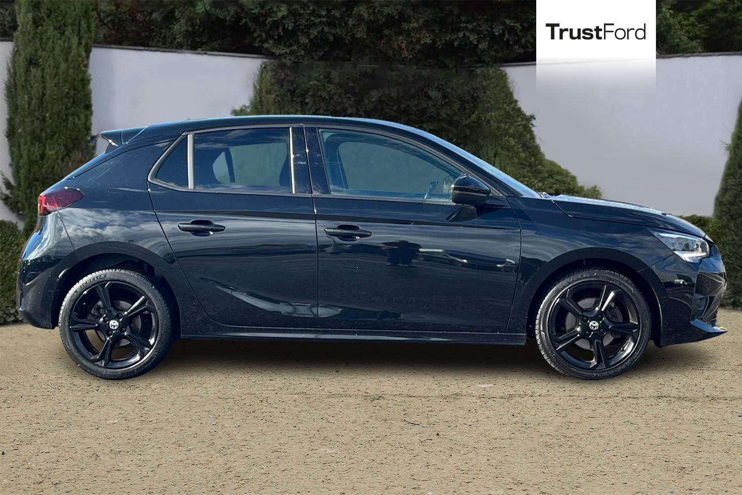 Vauxhall CORSA Photo 2