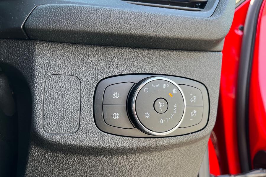 Ford FOCUS Photo autoimg-cc687a5851085e446b384d75dd837f8ae9c2ed9a.jpg