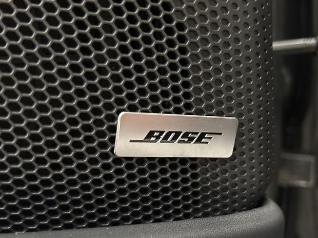 PORSCHE Panamera Photo 36