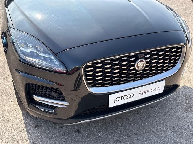 JAGUAR E-Pace Photo 30