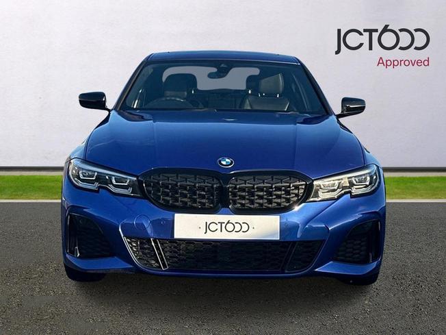 BMW 3 Series Photo 8