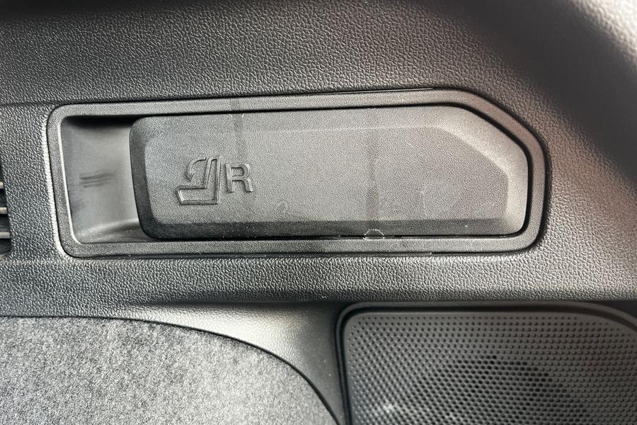 Ford KUGA Photo autoimg-cc716b8819d5d2e686fd90f34cfe41378d8cb7a1.jpg