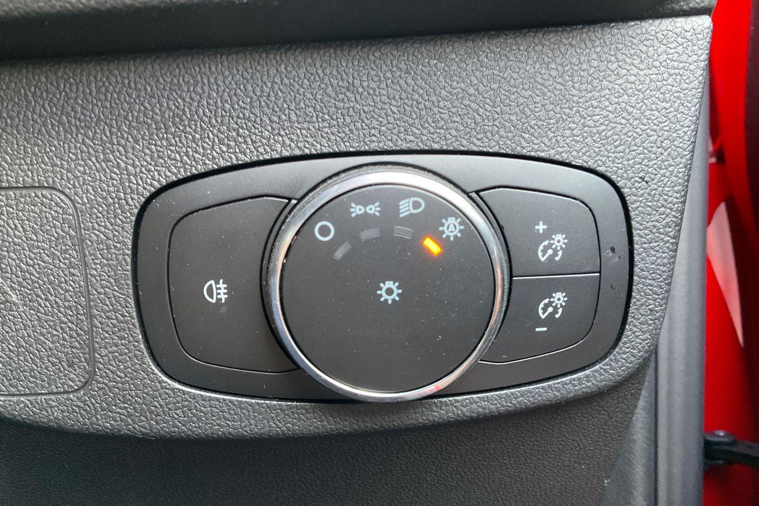 Ford Focus Photo 34