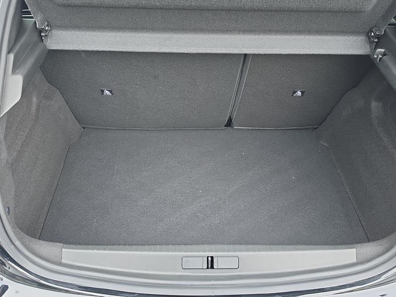 Used Peugeot 208 NJ24PGX 33