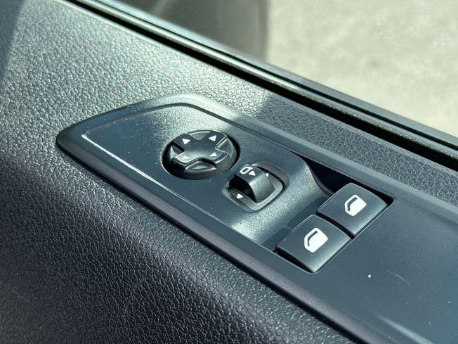 VAUXHALL Vivaro Life Electric Photo 48