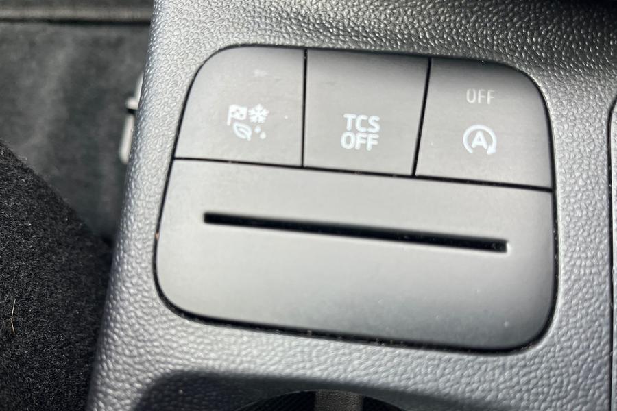 Ford Fiesta Photo autoimg-cc7b02ef9c004e30765781c97d120f6a176ae5ef.jpg