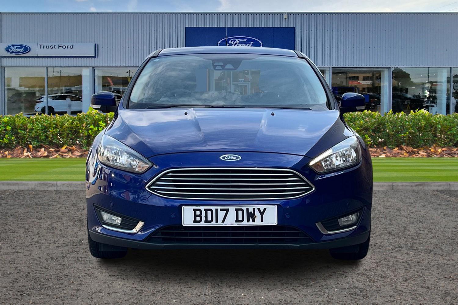 Ford Focus Photo 5