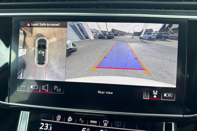 AUDI SQ7 Photo 30
