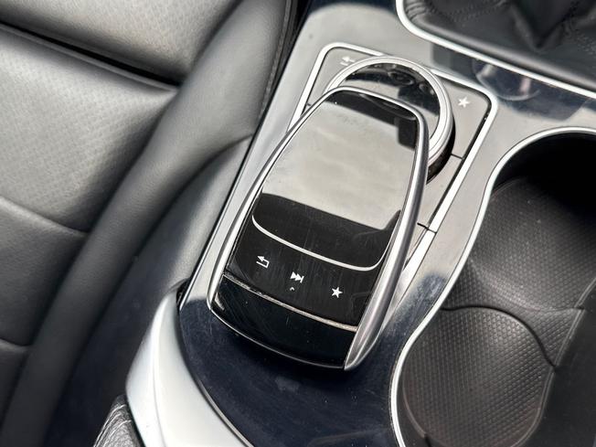 MERCEDES-BENZ C Class Photo 31