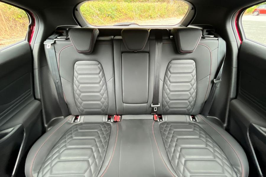 Ford FOCUS Photo autoimg-cc81925aca57a8b1eaf002d7ff182c2ce6bd24f7.jpg