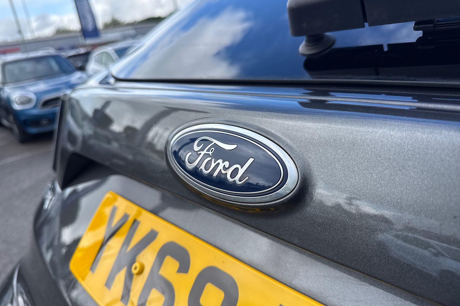 Ford KUGA Photo 22