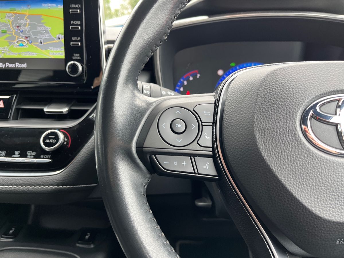 Toyota Corolla Photo 15