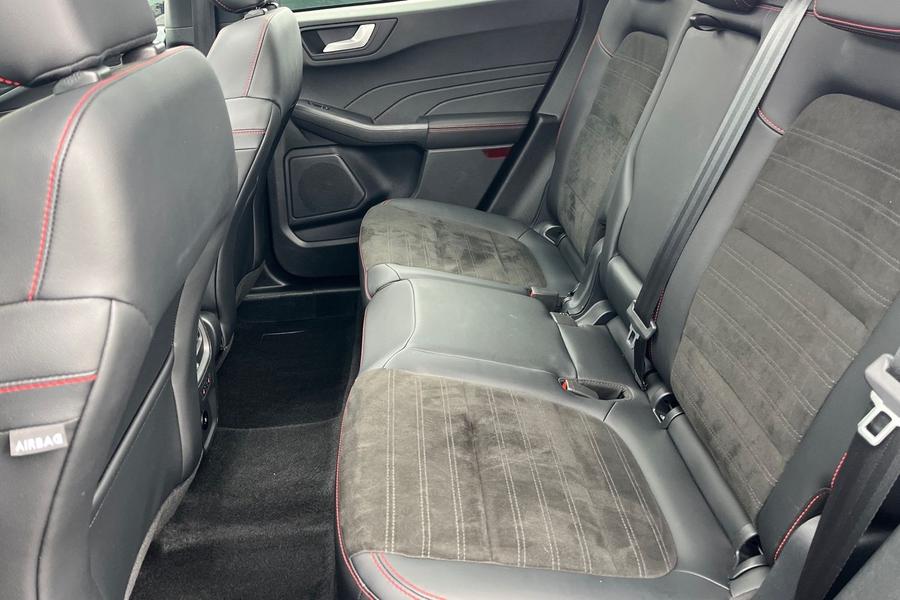 Ford Kuga Photo autoimg-cc895680df8a93daba6da22162fe5ac11280c35c.jpg