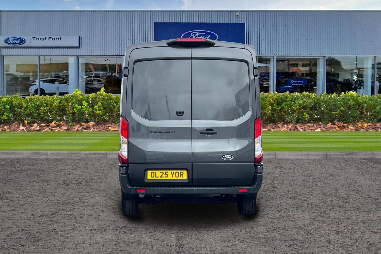 Ford TRANSIT Photo 12