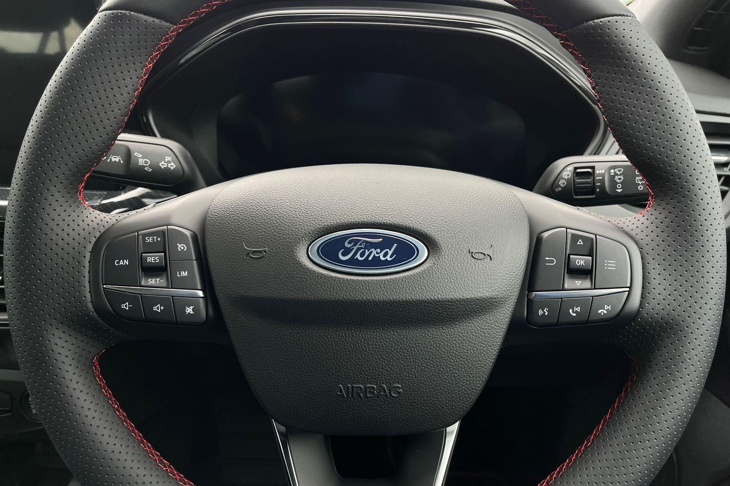 Ford FOCUS Photo 11