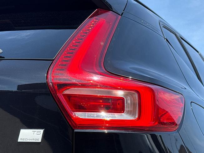 VOLVO Xc40 Photo 18