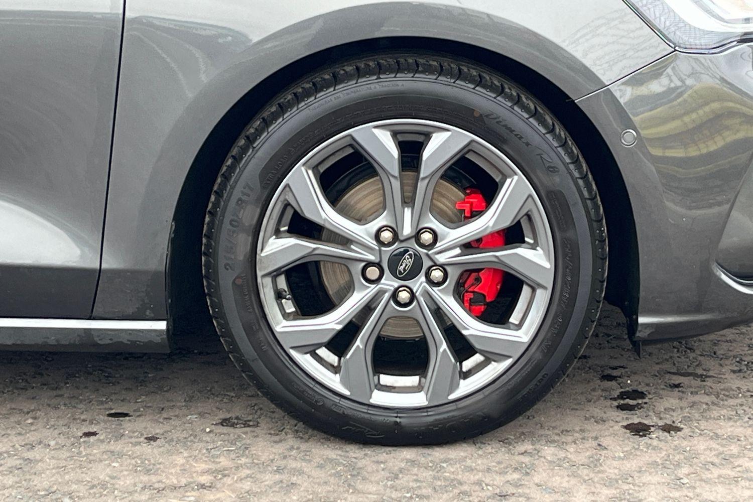 Ford FOCUS Photo 7