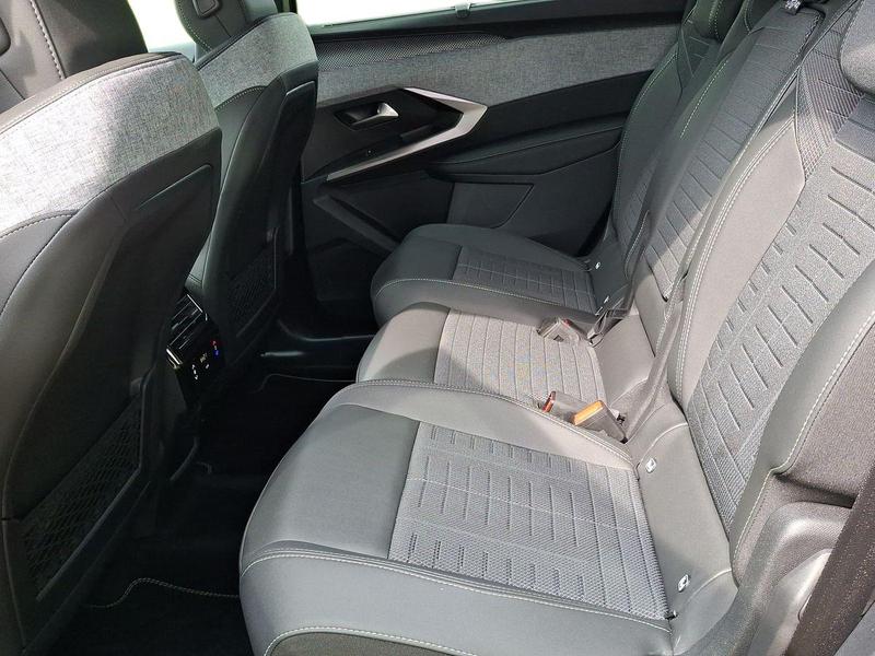 Used Peugeot 5008 KR25FPV 18