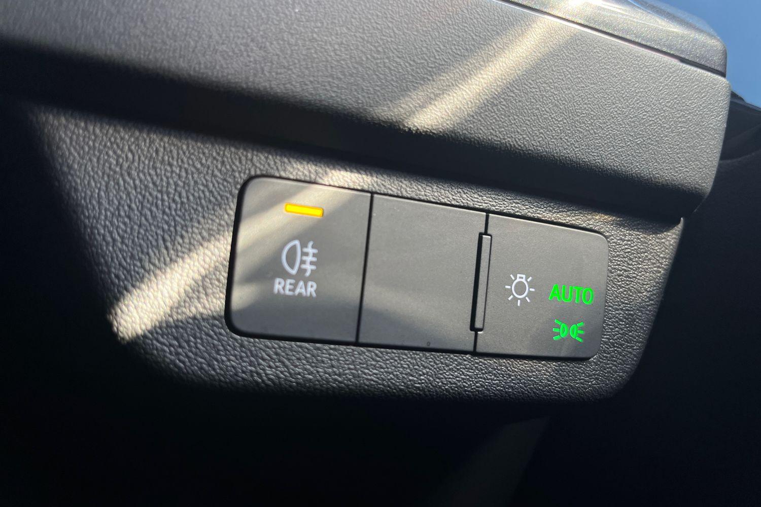 Audi Q4 e-tron Photo 22