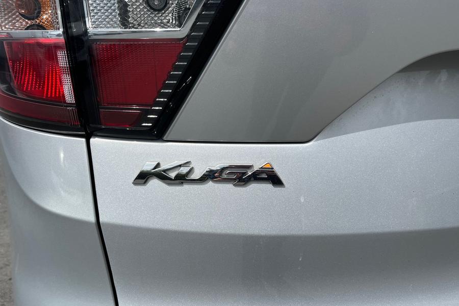 Ford KUGA Photo autoimg-cc9b6746364aff4f5d83665d6aacb3db2d2d32e6.jpg