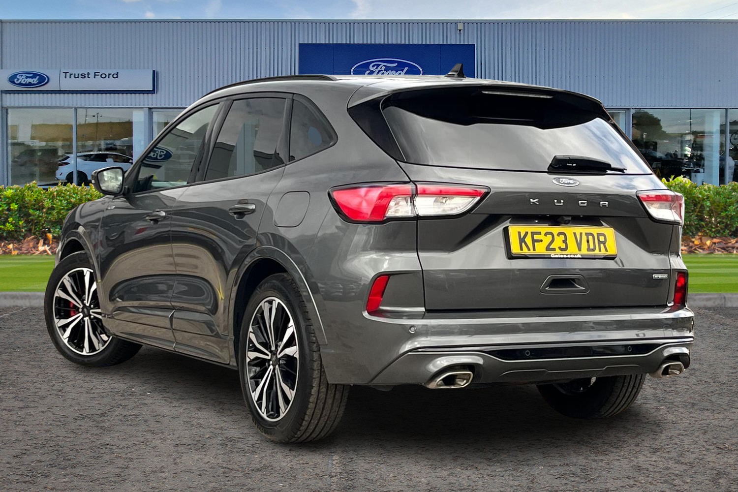 Ford Kuga Photo 1