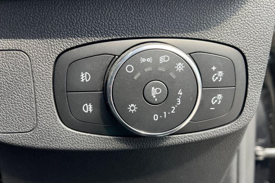 Ford Focus Photo autoimg-cca15eeba33fab414afaa8b59de88724380ed61a.jpg