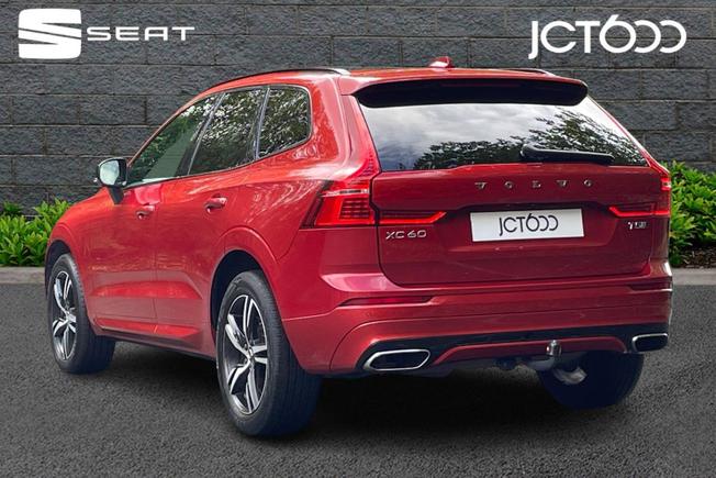VOLVO XC60 Photo 3