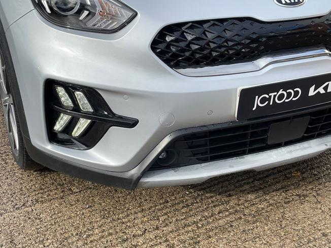 KIA Niro Photo 22