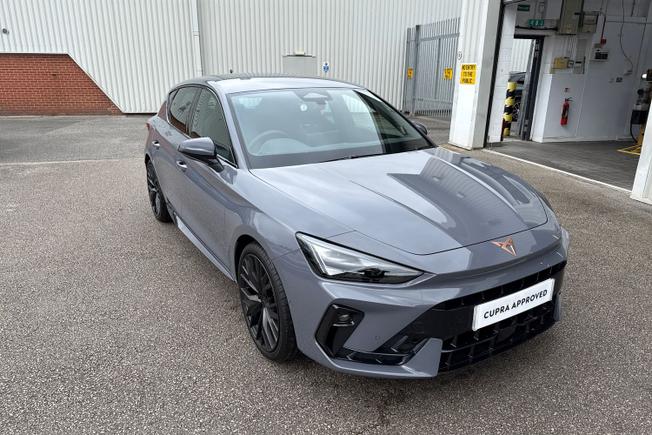 CUPRA Leon Photo 31