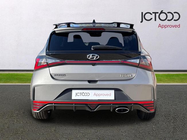 HYUNDAI i20 Photo 7