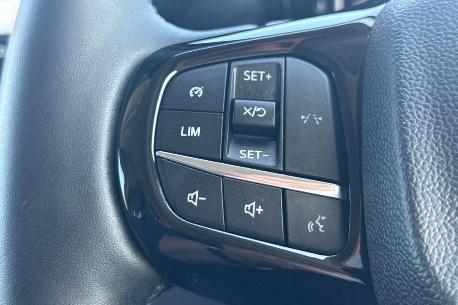 Used Ford TRANSIT CUSTOM WP75YAK 24