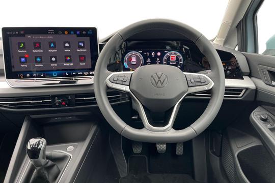 Volkswagen Golf Photo autoimg-ccaf2b5f44d879750beabf1c6d74b3c8a1a6a6f5.jpg