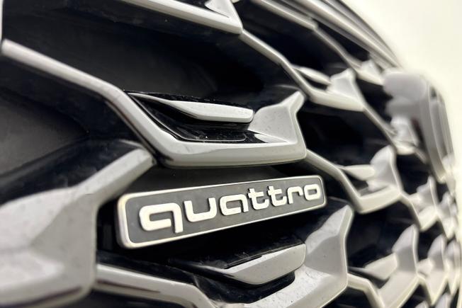 AUDI Q5 Photo 33
