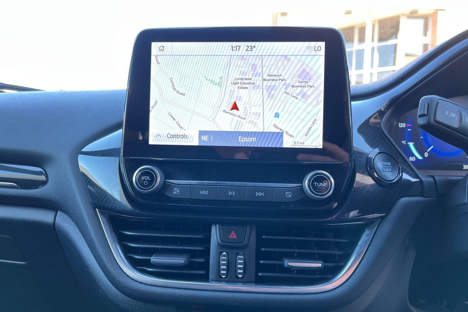 Ford Fiesta Photo 32