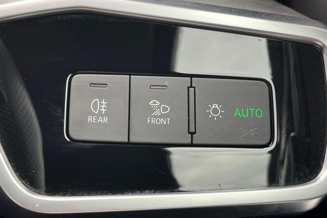 AUDI A6 Avant Photo 33