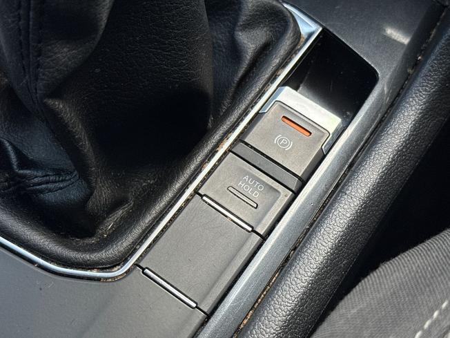 VOLKSWAGEN Tiguan Photo 50