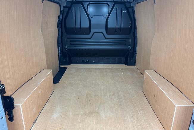 VOLKSWAGEN Transporter Photo 12