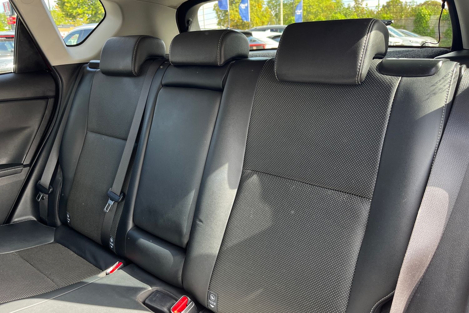 Toyota Auris Photo 19
