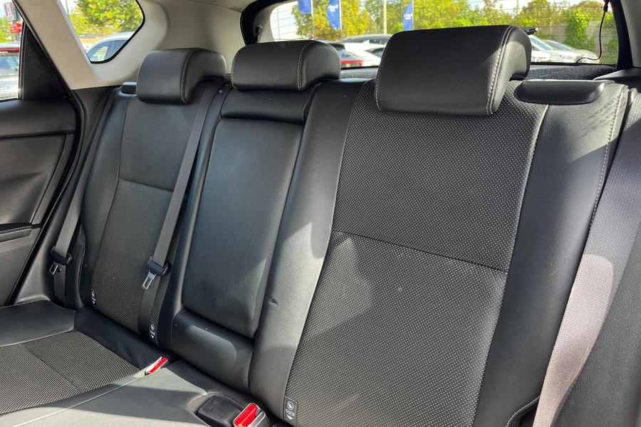 Toyota Auris Photo autoimg-ccbe304d22aef046819819aff151a6ba40cd0ae9.jpg
