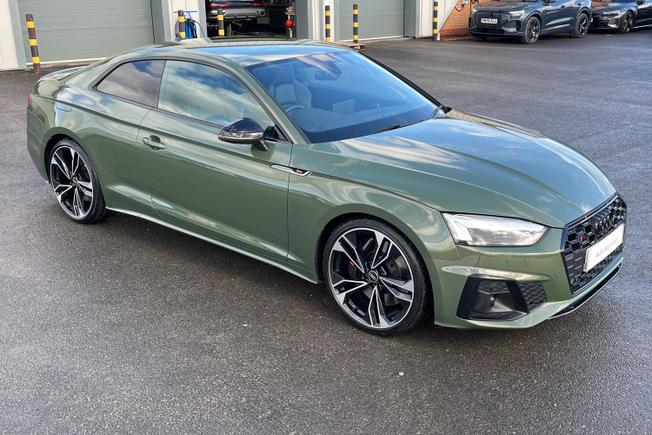 AUDI S5 Photo 23