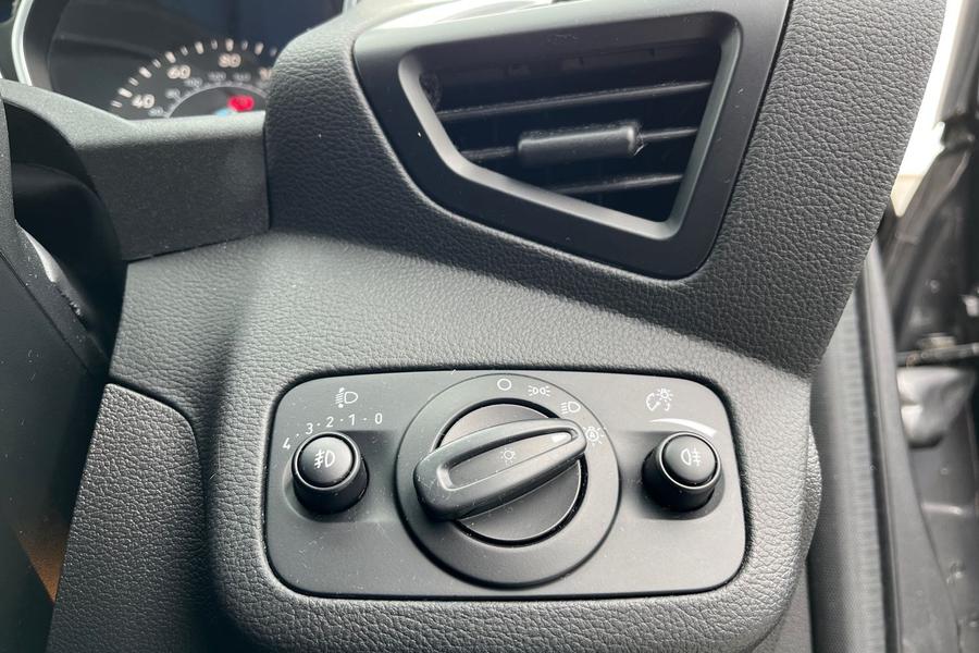 Ford KUGA Photo autoimg-ccc86bebfa672a80e6aee1e8686b8f59b1a8e8f2.jpg
