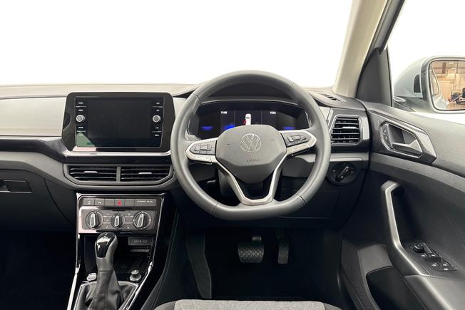Volkswagen T-Cross Photo 11