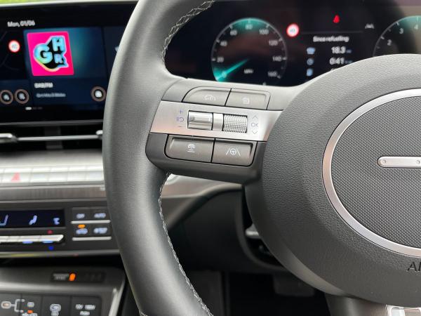 Hyundai KONA Photo autoimg-ccce4356fdf341a07f62193f86656eb4a4e10b42.jpg