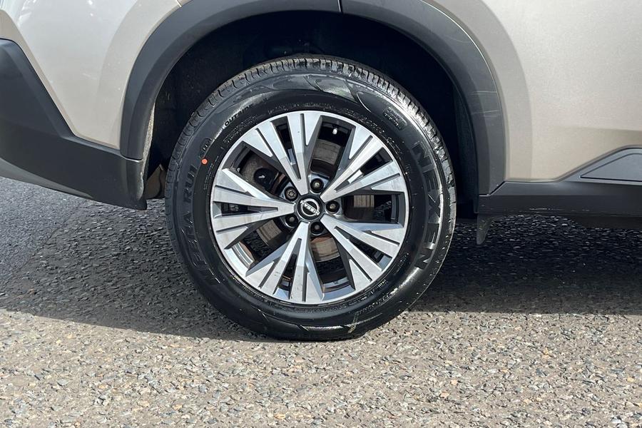 Nissan X-TRAIL Photo autoimg-ccd1359a876e8da443ddd695bfbb3cdf25a0cfe4.jpg