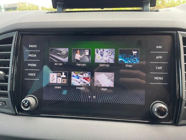 ŠKODA Karoq Photo 33