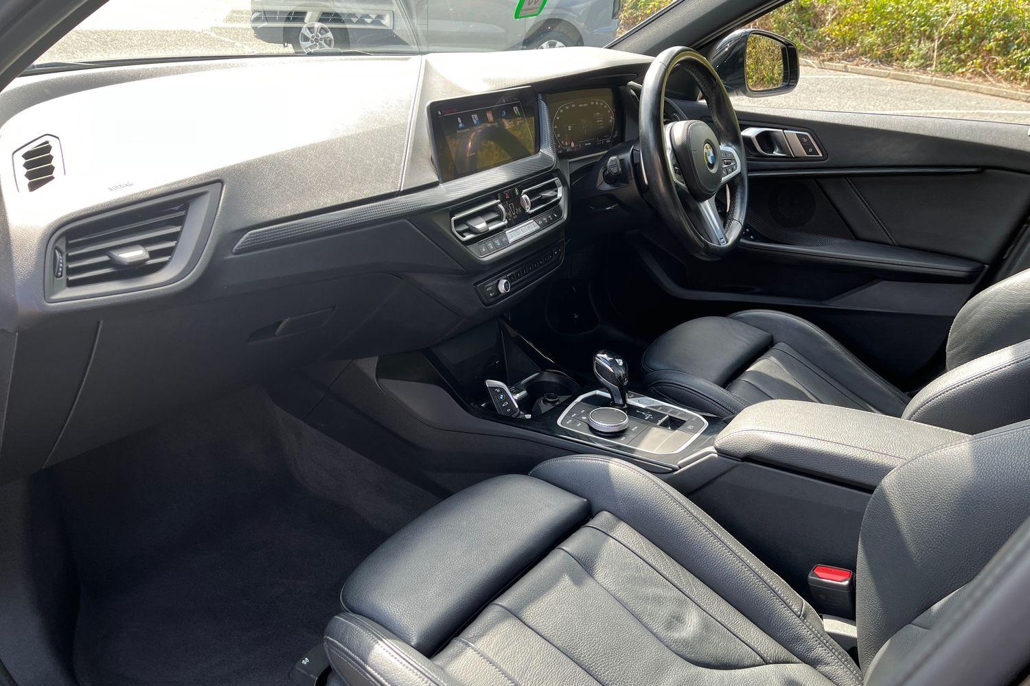 BMW 1 Series Photo 17