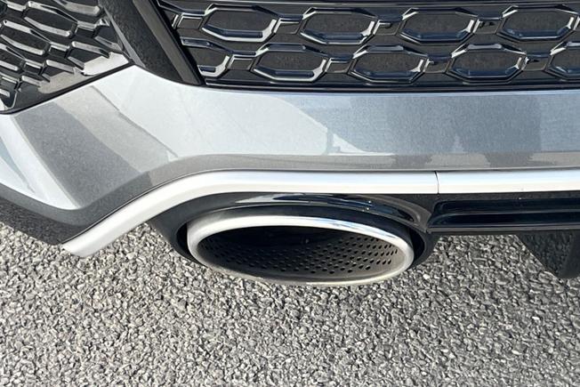 AUDI RS3 Photo 46