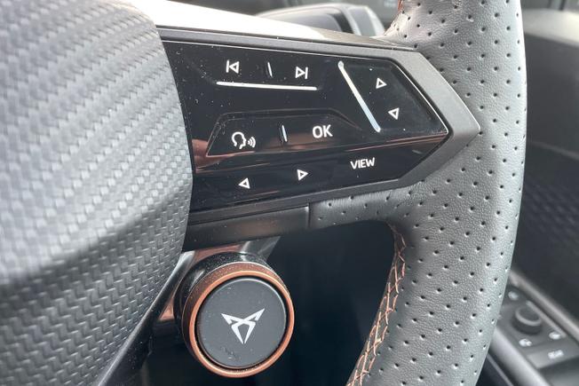 CUPRA Born Photo 17