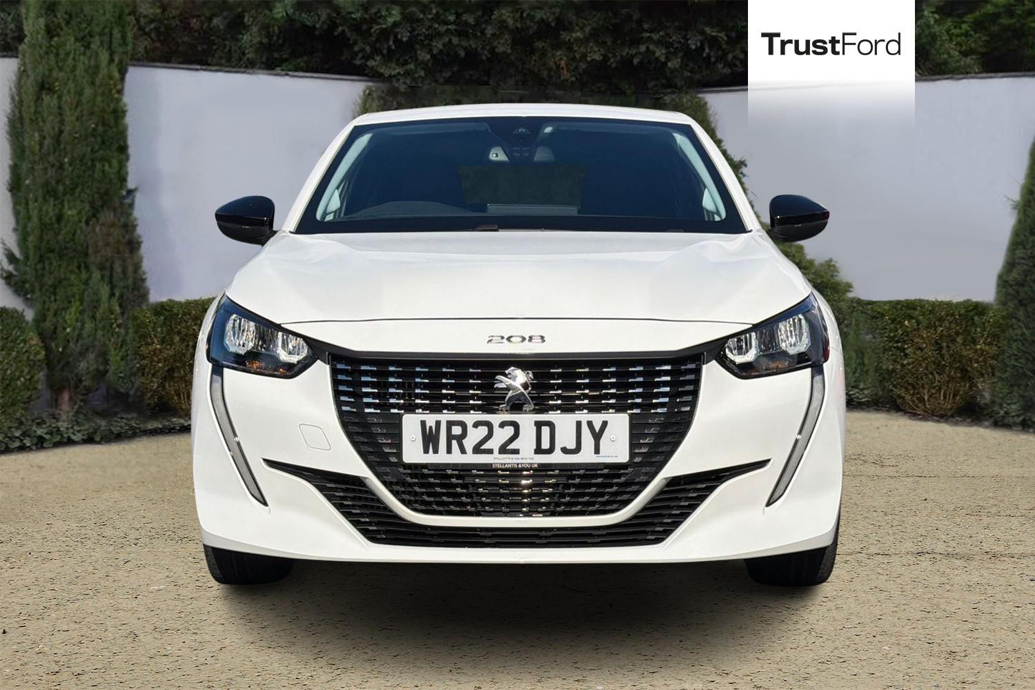 Peugeot 208 Photo 5