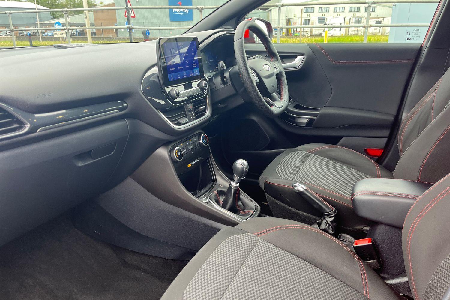 Ford PUMA Photo 17